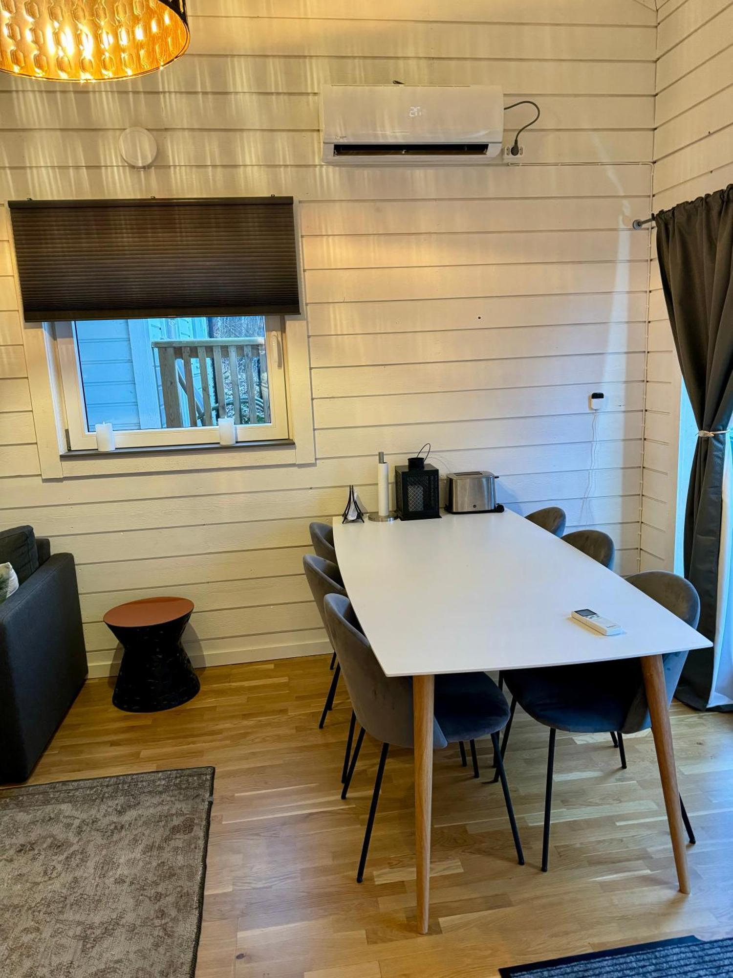 Hills Cottage Гренна Экстерьер фото